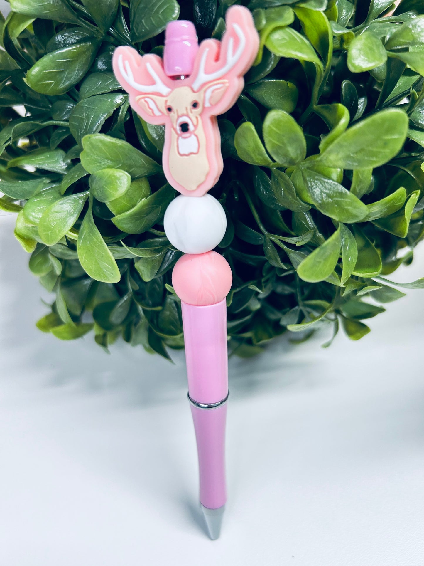 Pen-Focal Deer