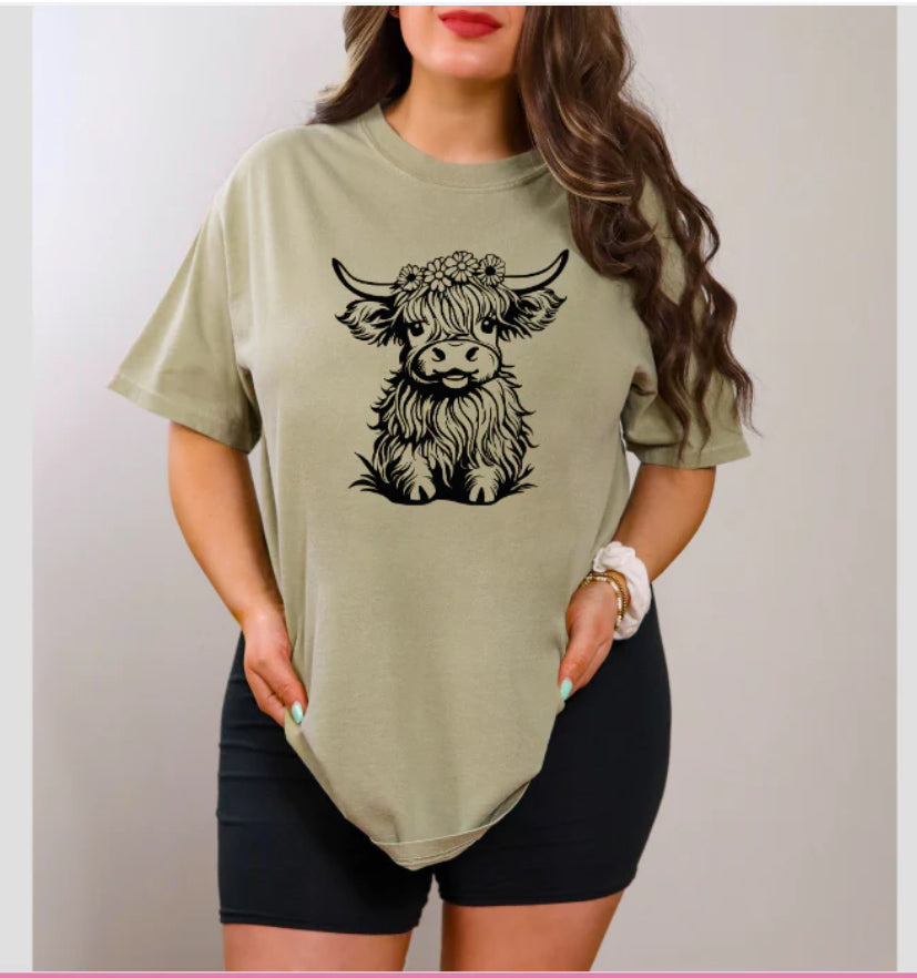 Apparel-Highland Cow with Flowers