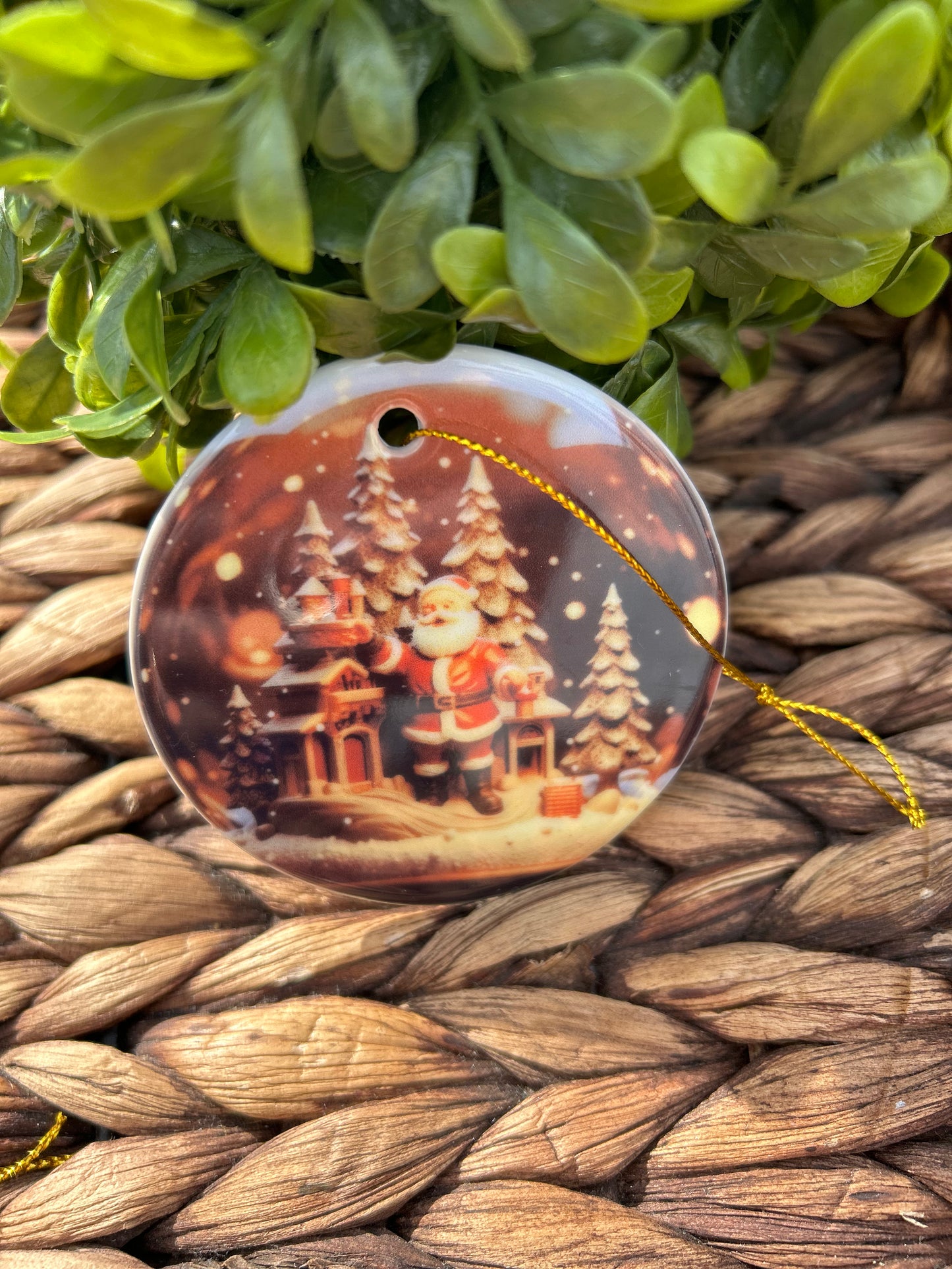 Christmas-Ornament Snow globes