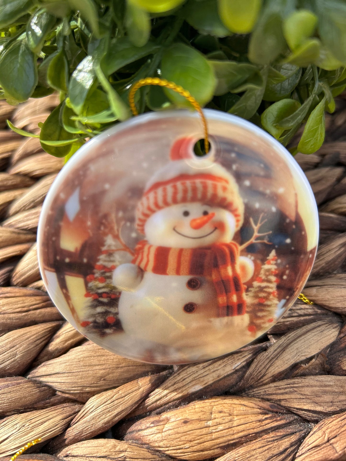 Christmas-Ornament Snow globes