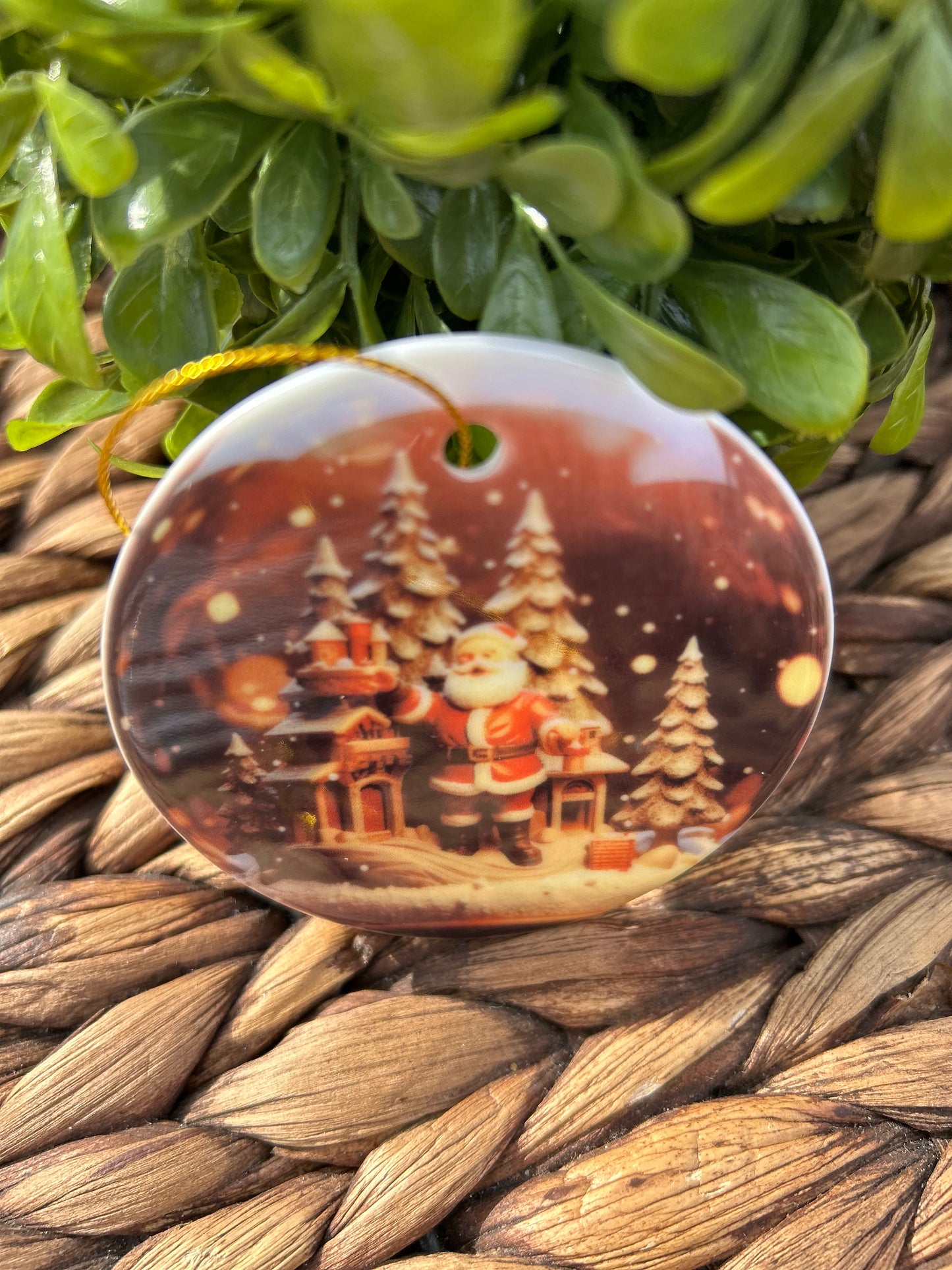 Christmas-Ornament Snow globes