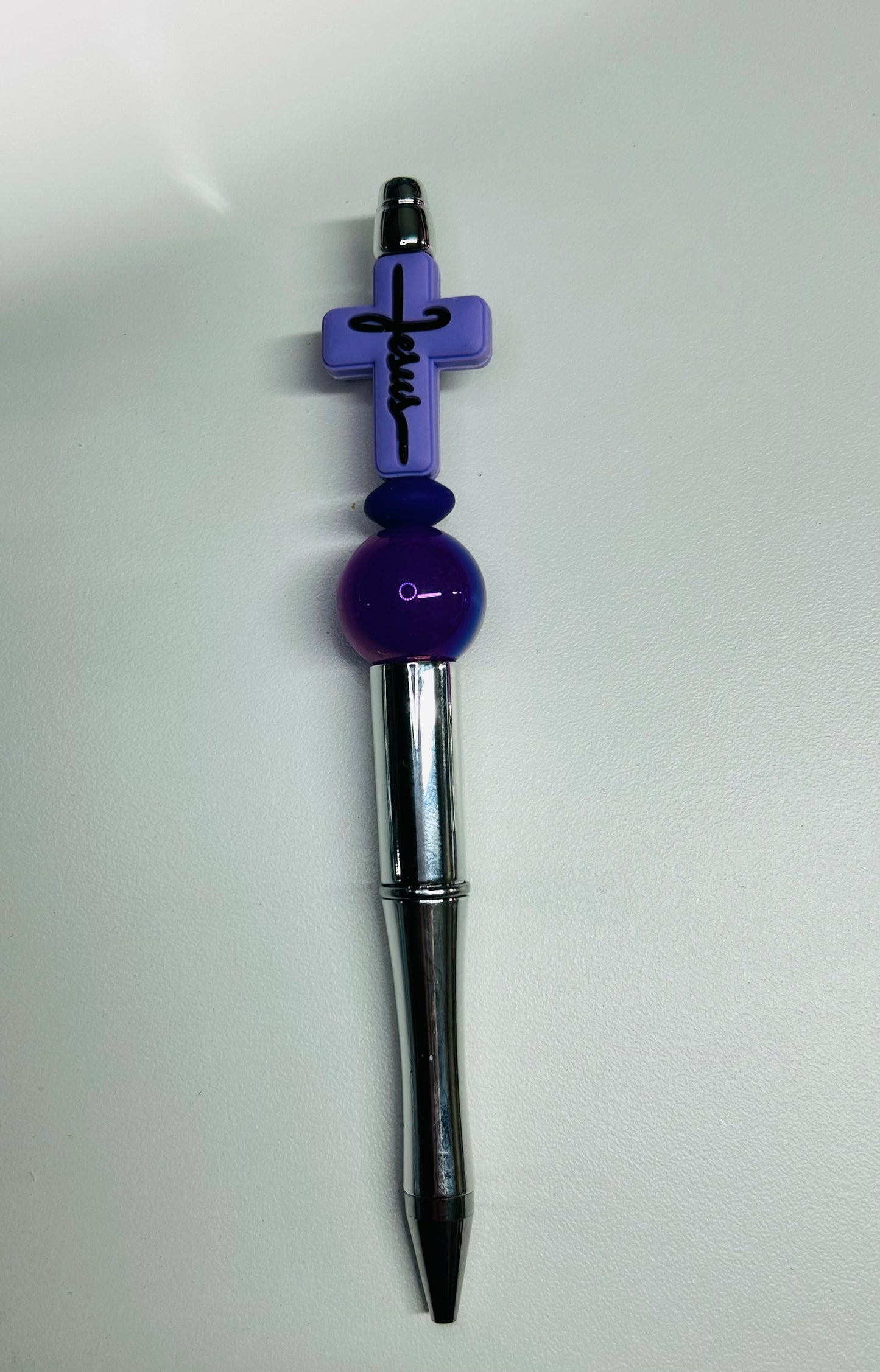 Pen-Focal Cross Jesus